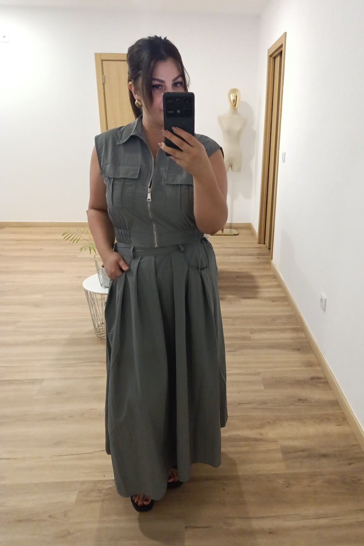 Conjunto saia colete